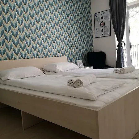 Pia Apartment *